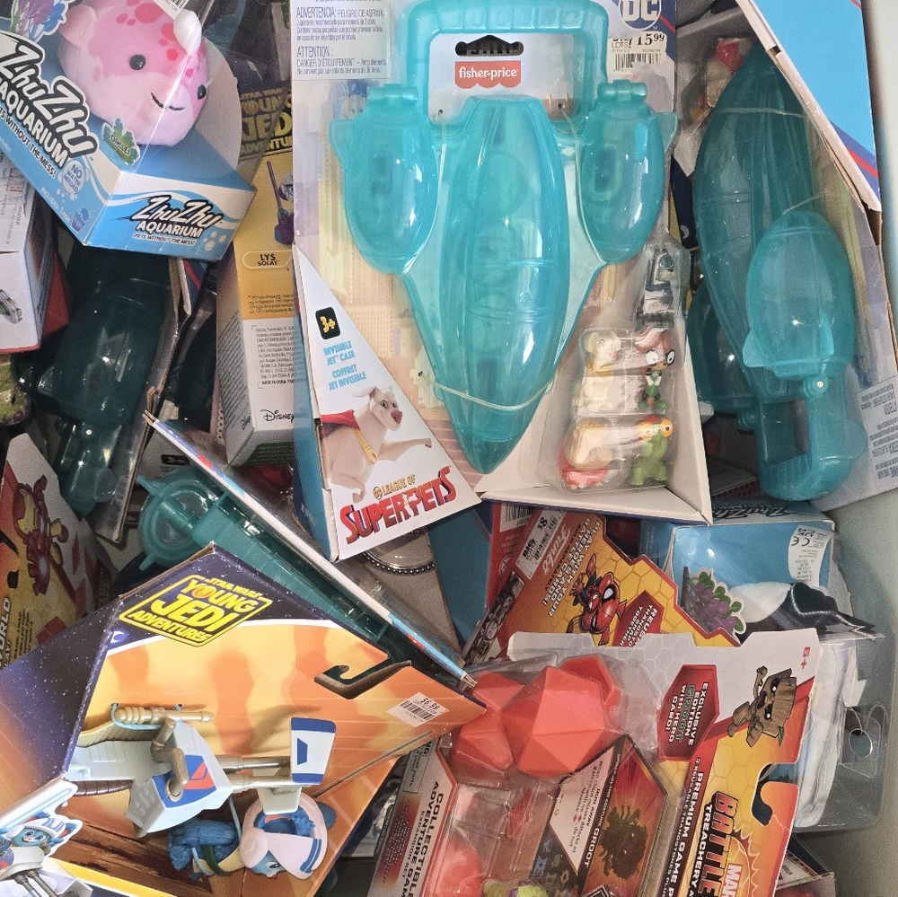 LIVE Kids’ Stocking Stuffers 🎄